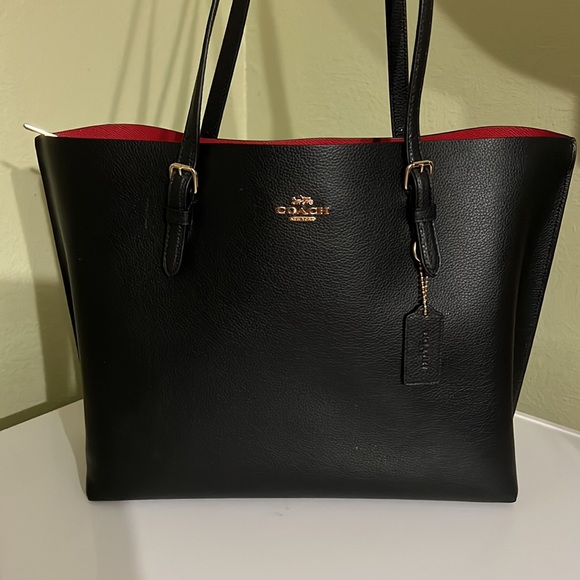 Coach purse - Picture 5 of 8